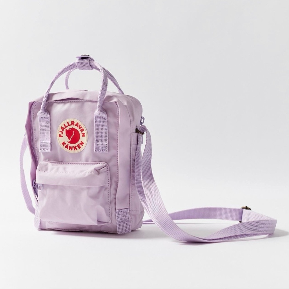 Fjällräven Kånken Mini Lavender Sling Bag